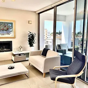 https://the-penthouse.hotelsatayianapa.com
